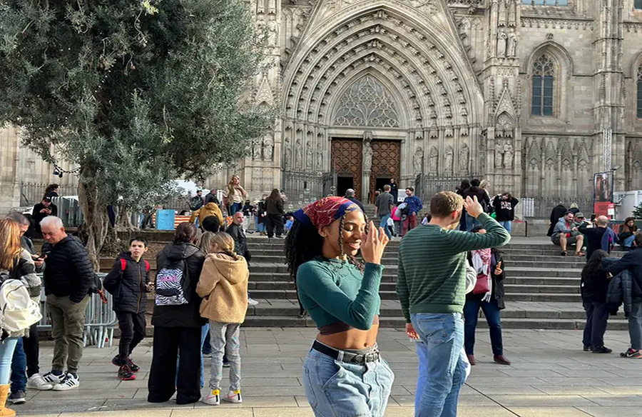 Pursuing a New Life in Barcelona: My Journey and Insights