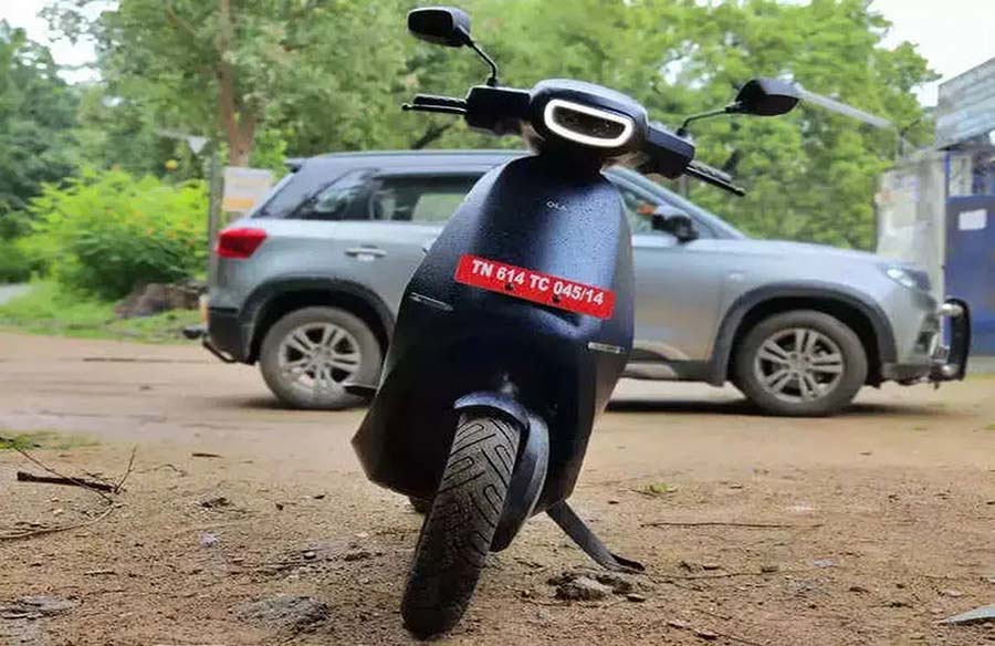 Electric Two-Wheeler Sales Surge by 24% in February 2024