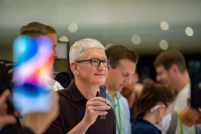 Apple’s Turbulent Start to 2024: A Year of Challenges