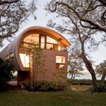 Cloud House by McBride Charles Ryan Architects